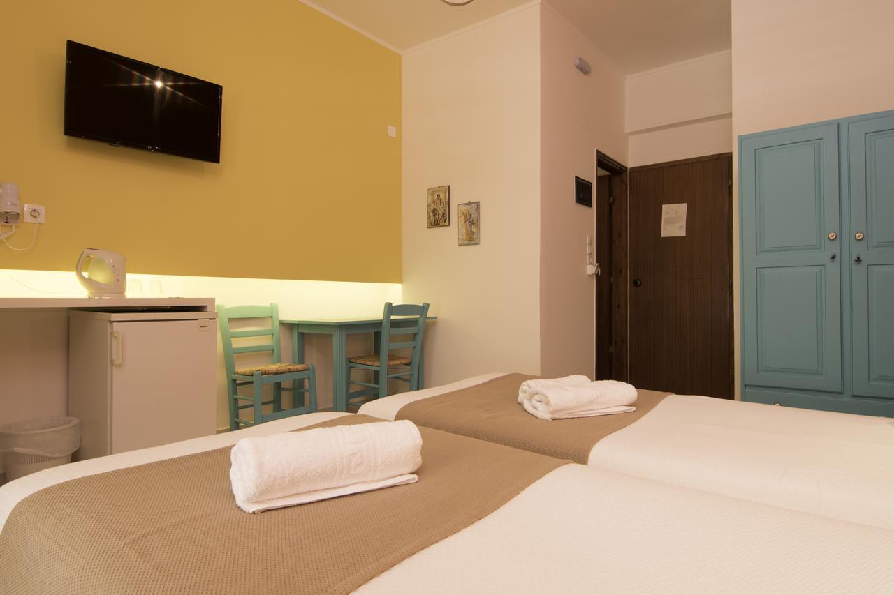 Niki Rooms Палиохора Екстериор снимка