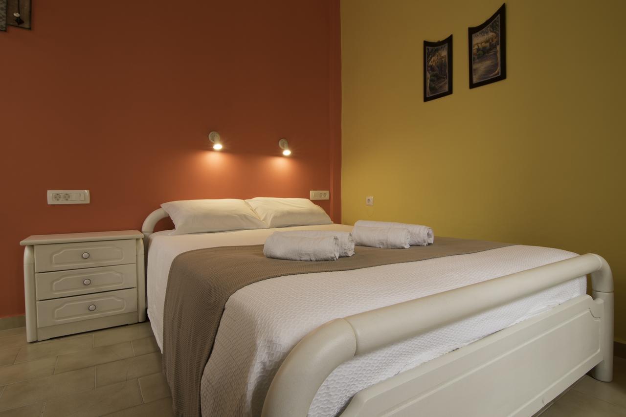 Niki Rooms Палиохора Екстериор снимка